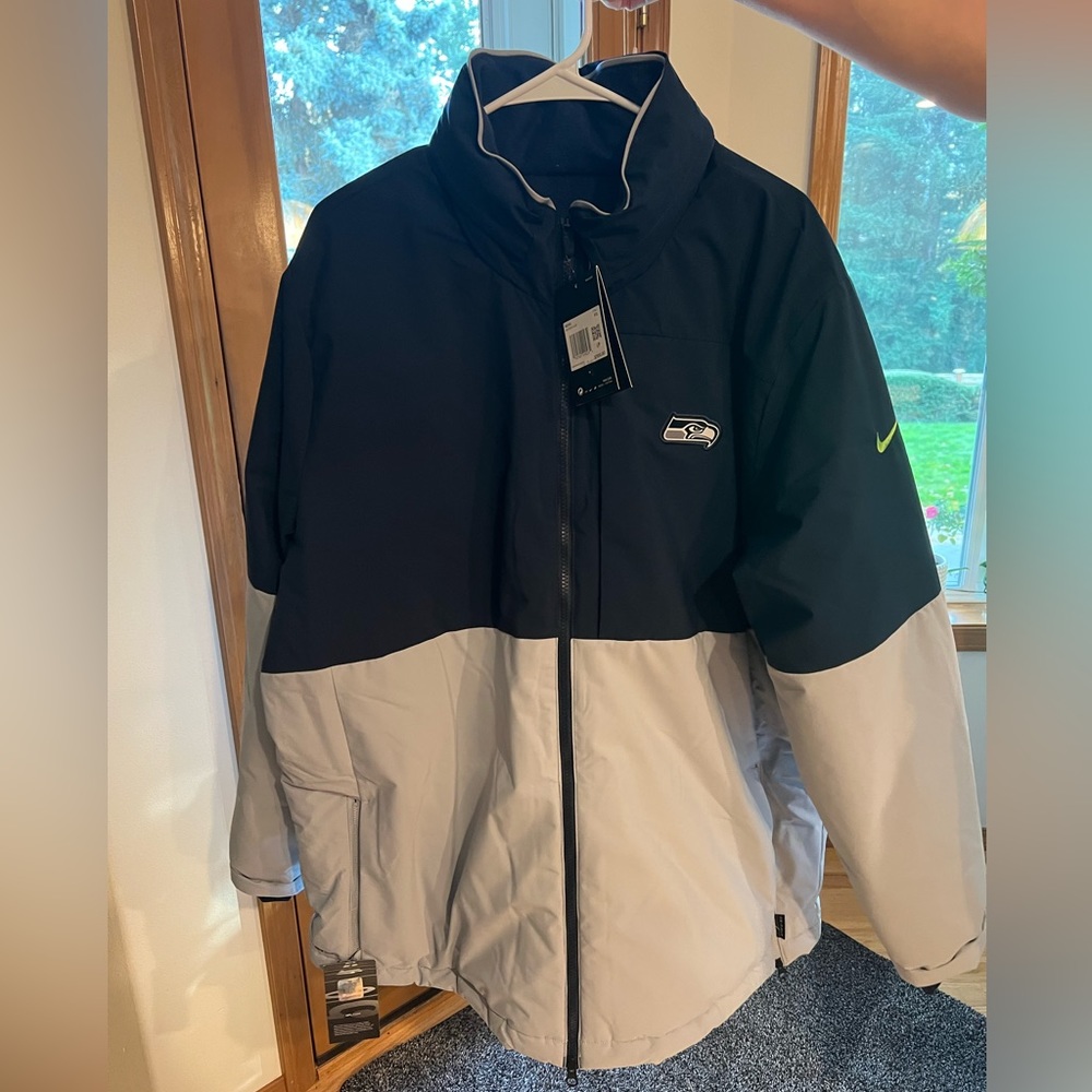 XXL Nike Seahawks Winter Coat